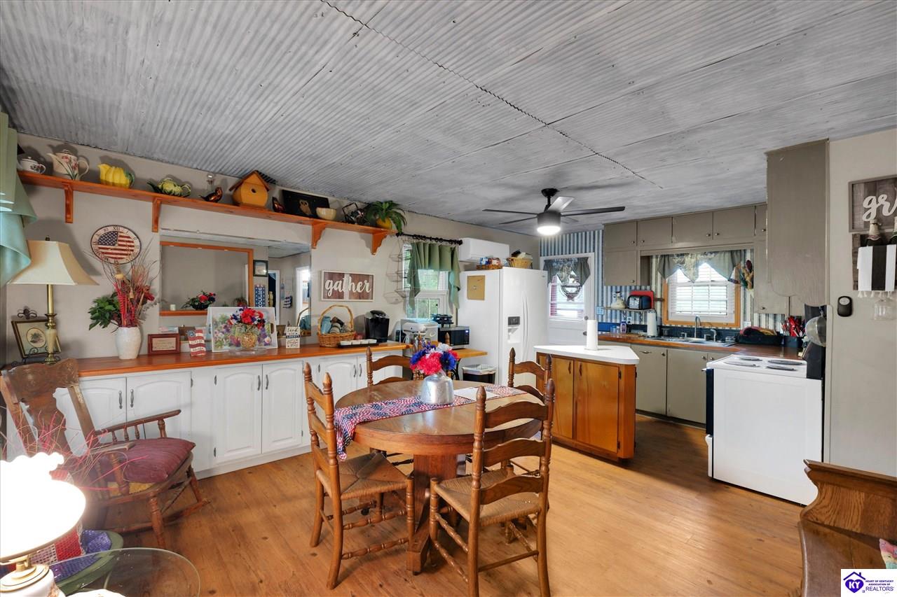812 Ridgecrest Drive Clarkson, KY 42726 #3
