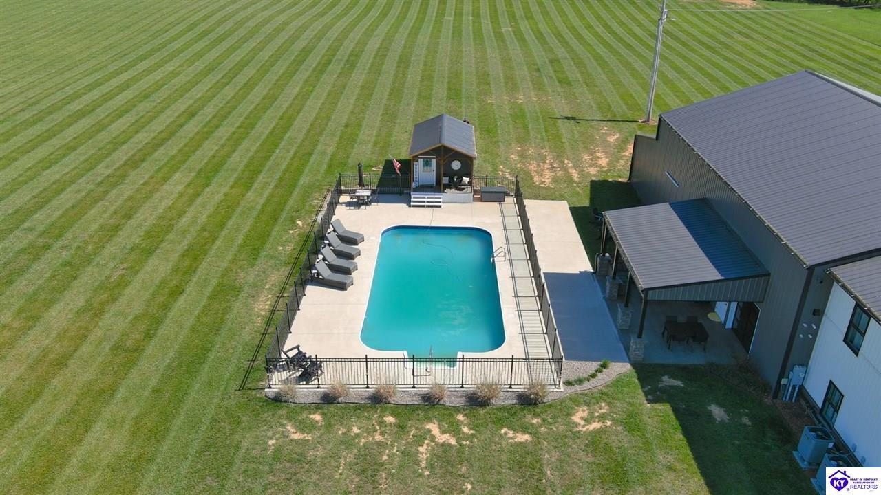 888 Milan Road Payneville, KY 40157 #3