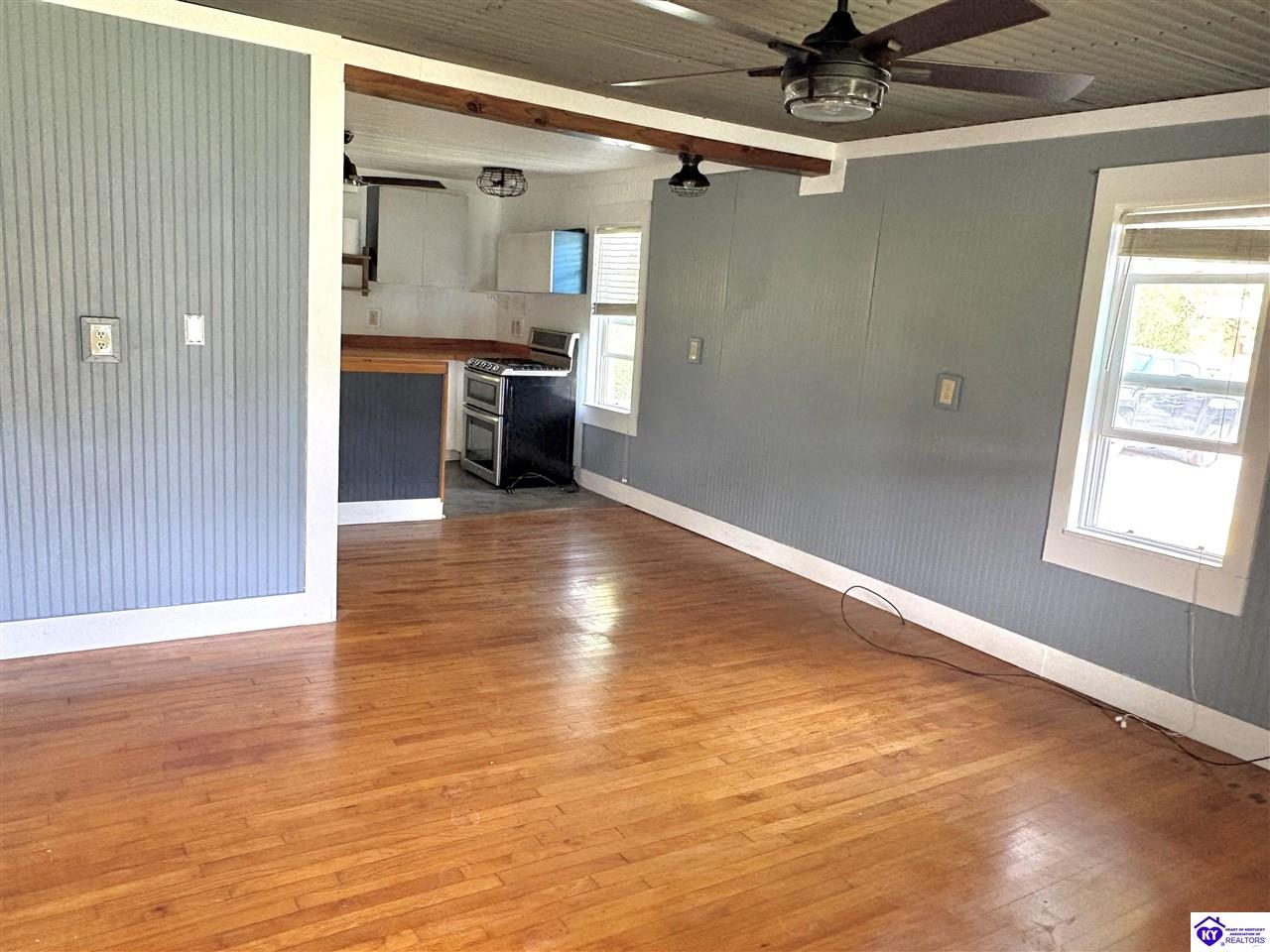 1098 Legion Park Road Greensburg, KY 42743 #1