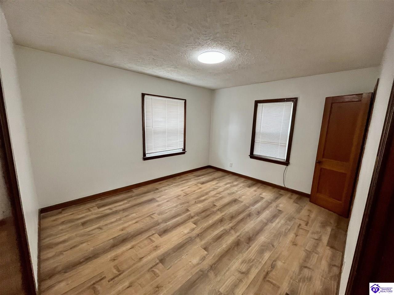 501 Churchill Court Elizabethtown, KY 42701 #2