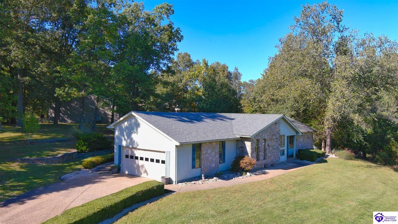 102 Thicket CourtRadcliff,&nbsp;KY&nbsp;40160