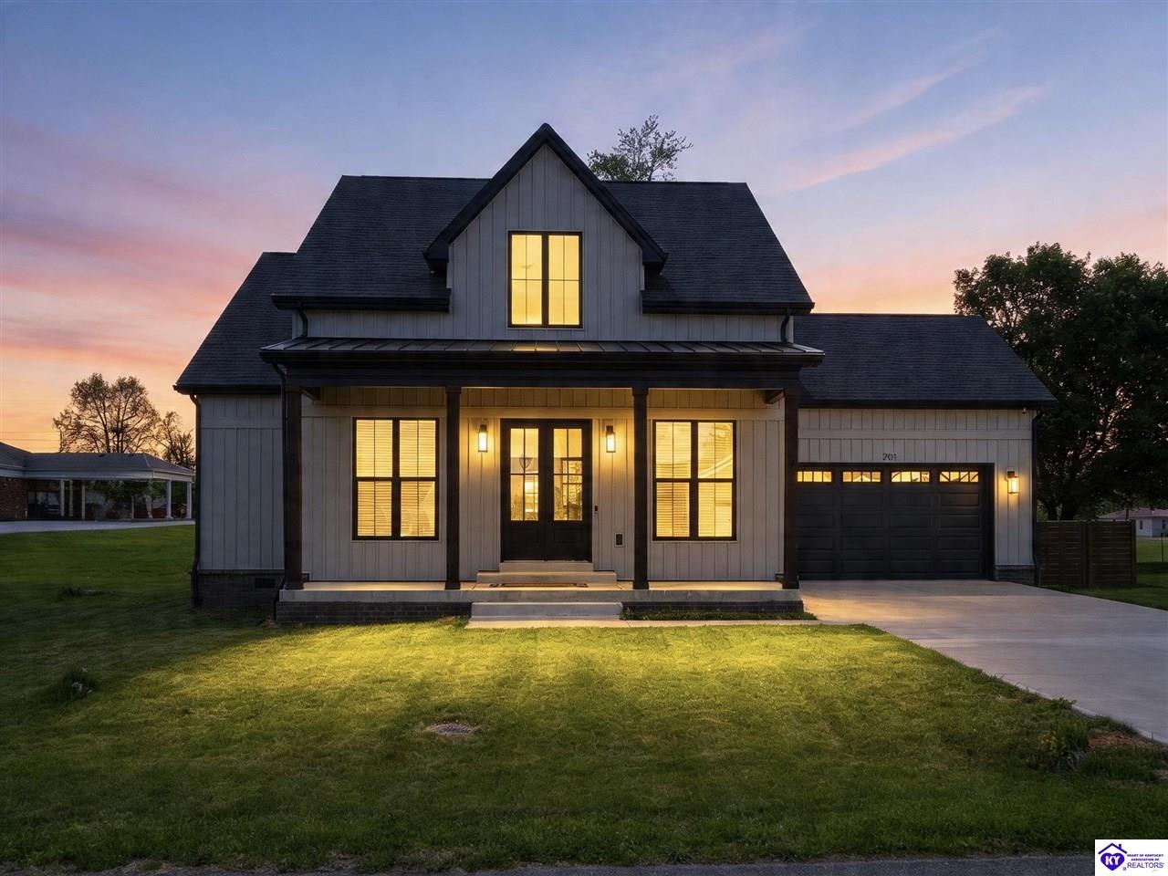 201 Plumpurdy DriveHodgenville,&nbsp;KY&nbsp;42748