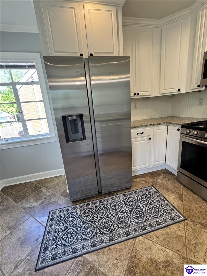 3016 Carson Drive Louisville, KY 40205 #4