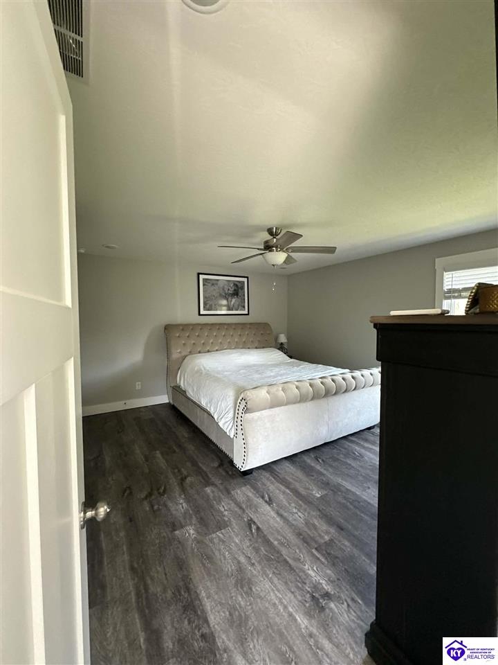 45 Bottle Drive Elizabethtown, KY 42701 #4