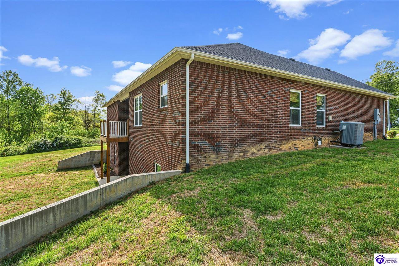 396 Beasley Boulevard Elizabethtown, KY 42701 #4
