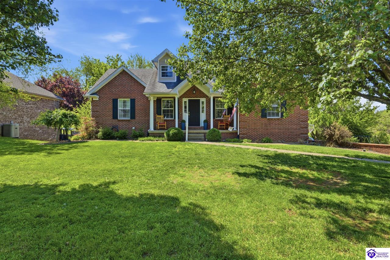 1003 Whispering Oak DriveBardstown,&nbsp;KY&nbsp;40004