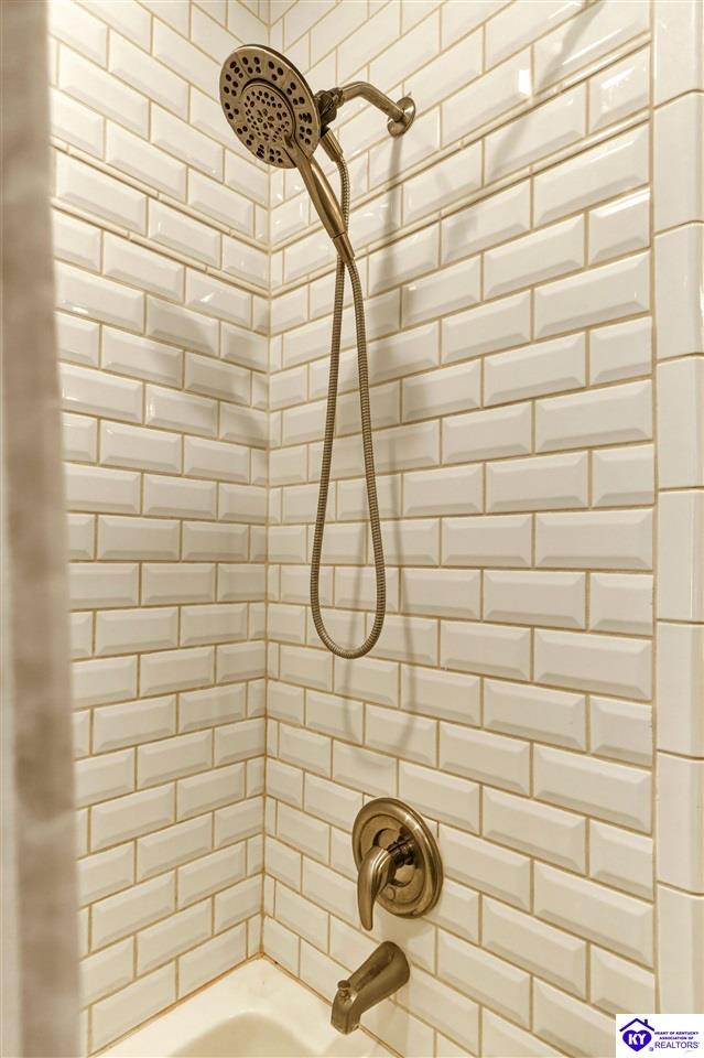 320 Mercer Street Elizabethtown, KY 42701 #4