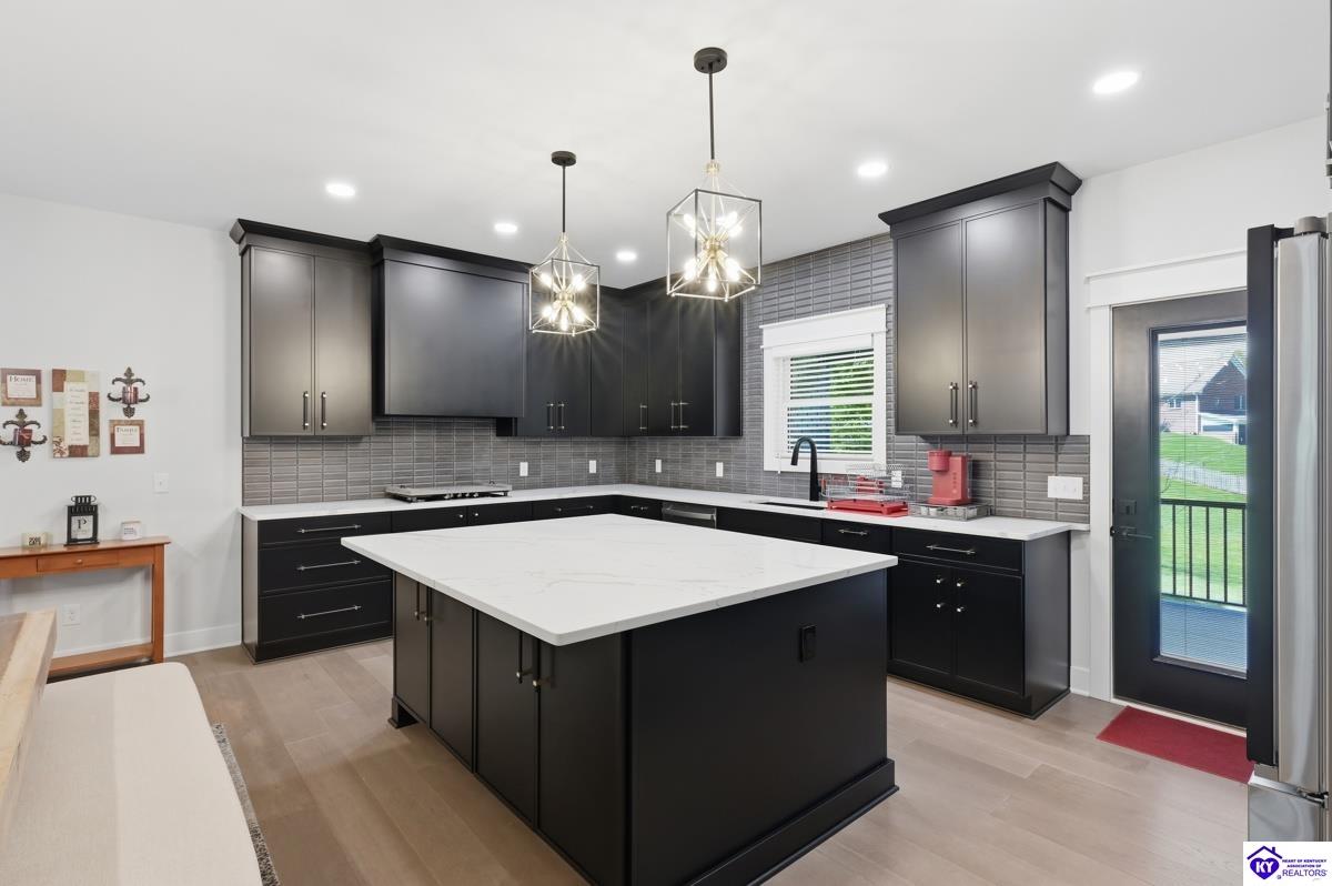 104 Stonemill Court Elizabethtown, KY 42701 #2