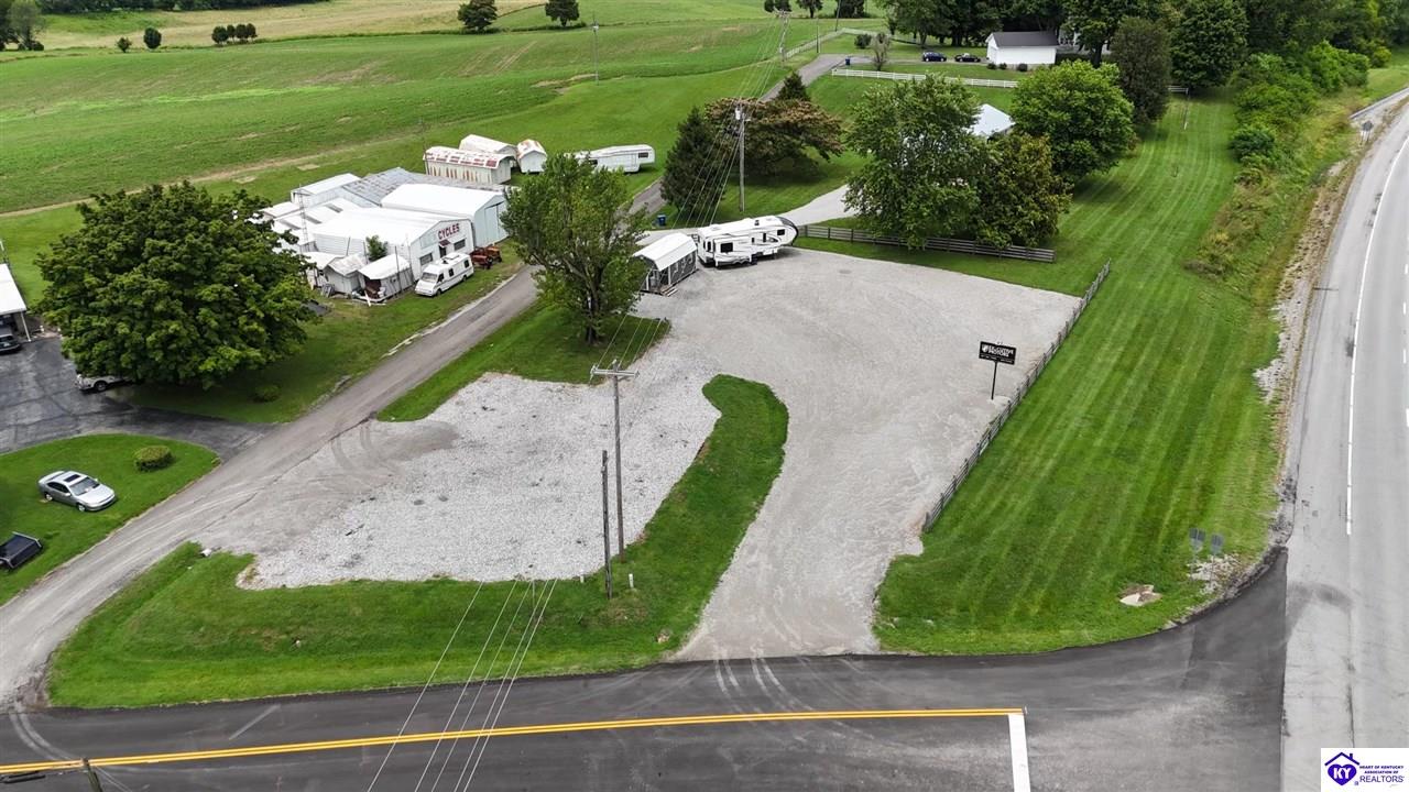 4689 New Columbia Road Campbellsville, KY 42718 #4