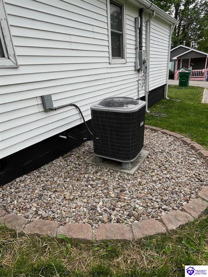 208 Chandler Street Elizabethtown, KY 42701 #3