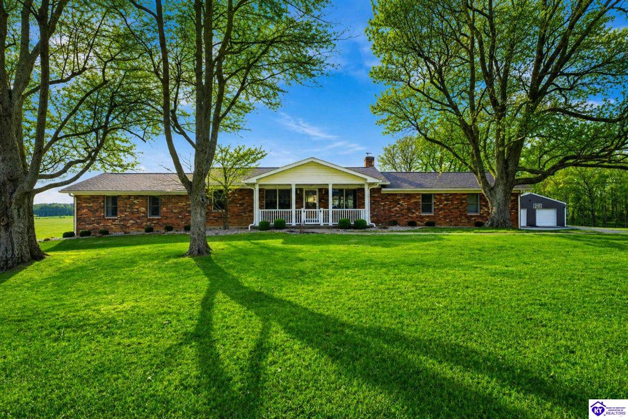 1209 Hansborough RoadCecilia,&nbsp;KY&nbsp;42724