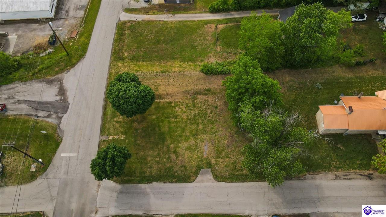 210 E Hodgenville RoadGreensburg,&nbsp;KY&nbsp;42743