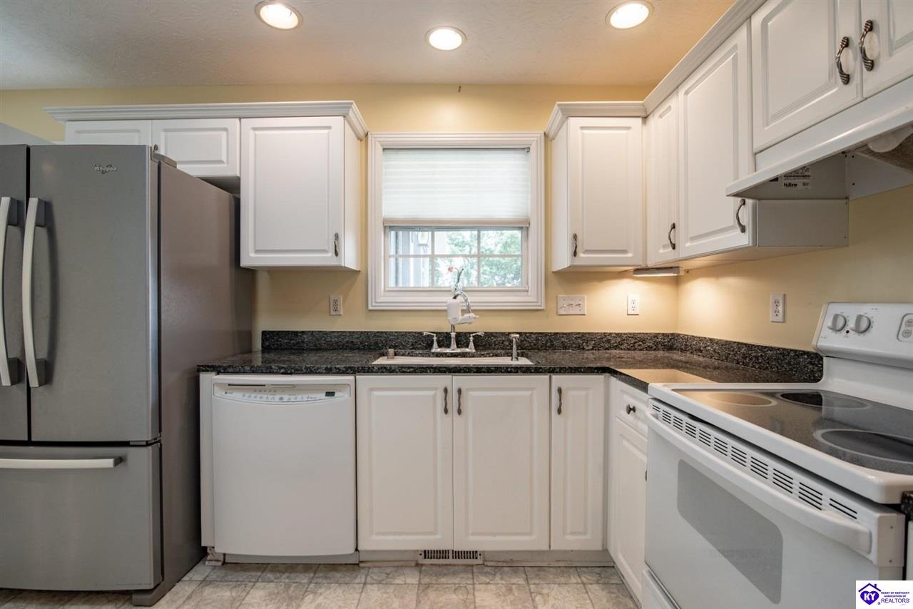 419 Deerlake Road Elizabethtown, KY 42701 #3