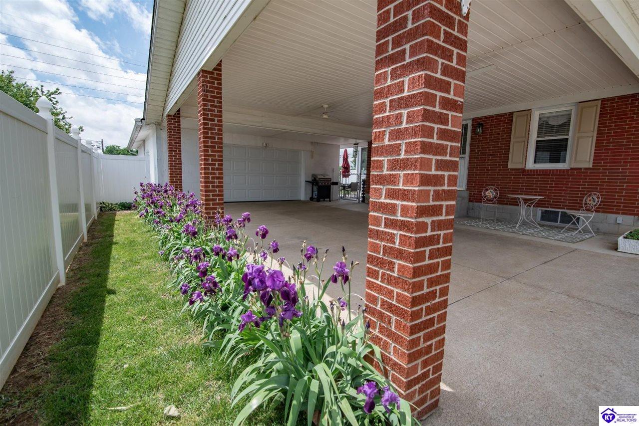 204 Fairview Drive Elizabethtown, KY 42701 #2