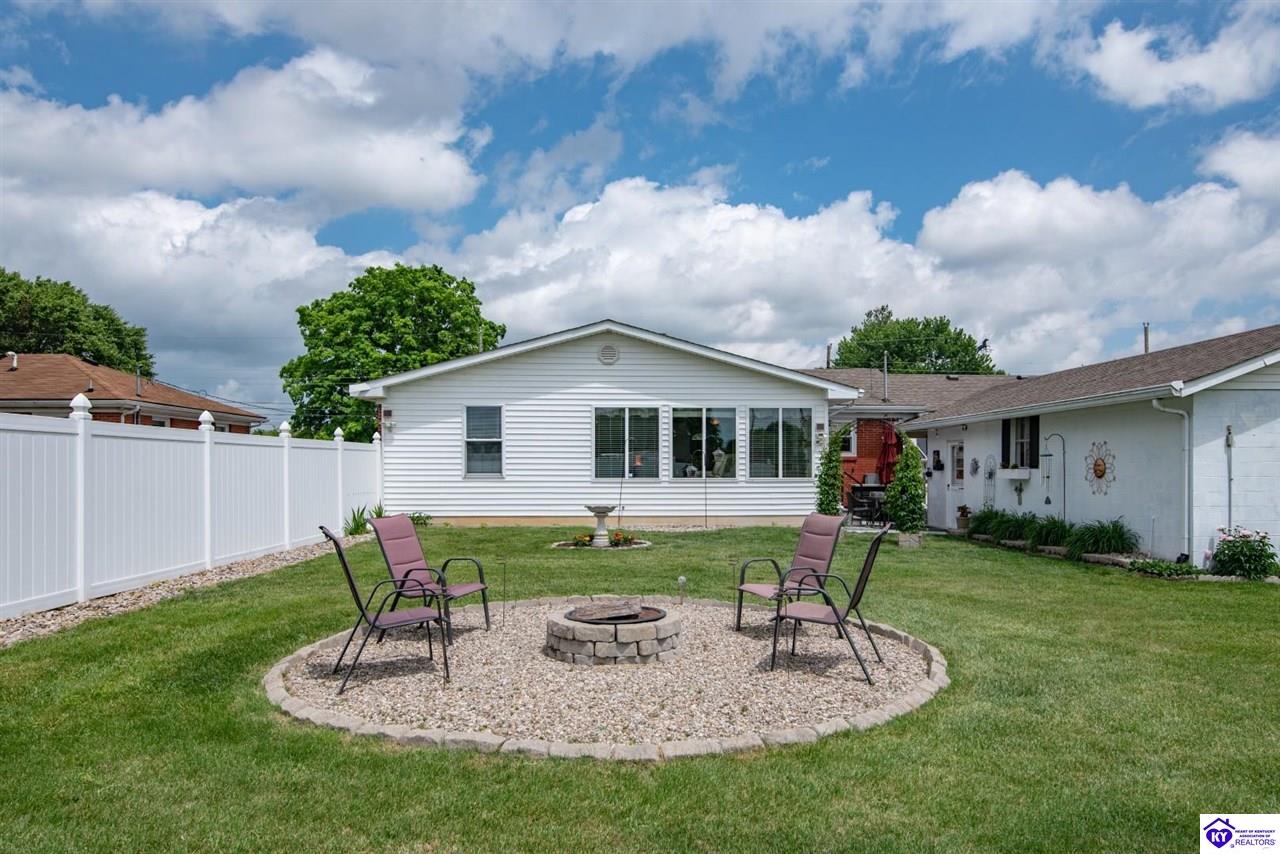 204 Fairview Drive Elizabethtown, KY 42701 #4