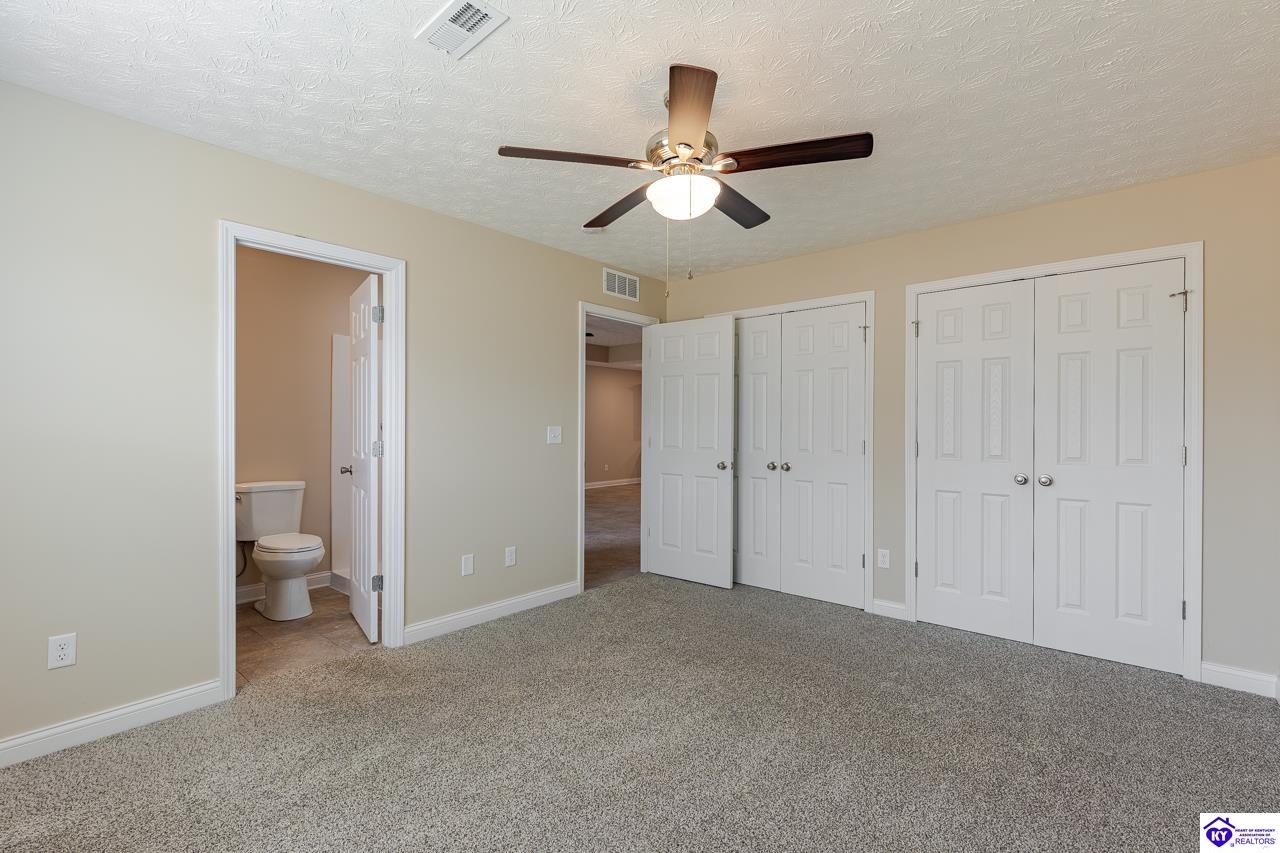 307 Breckinridge Circle Vine Grove, KY 40175 #2