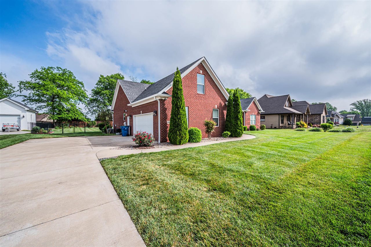 8631 Pebblestone Lane