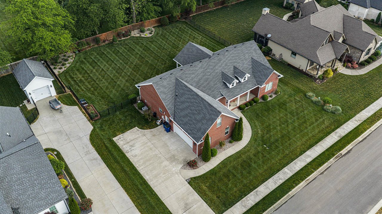 8631 Pebblestone Lane
