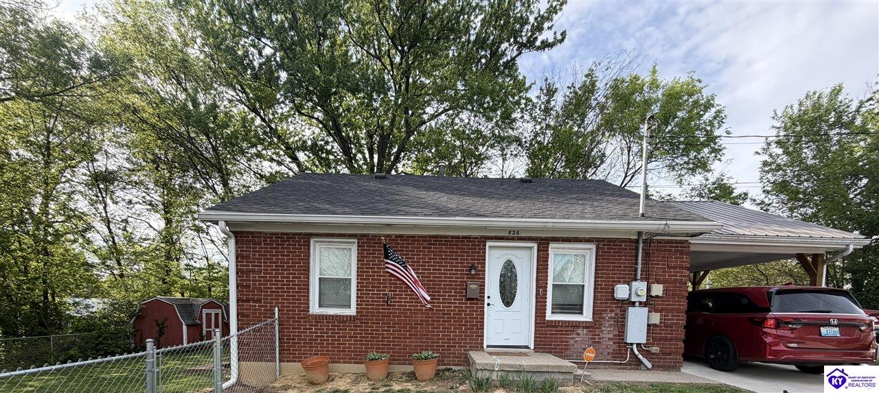 826 Rhodes DriveElizabethtown,&nbsp;KY&nbsp;42701