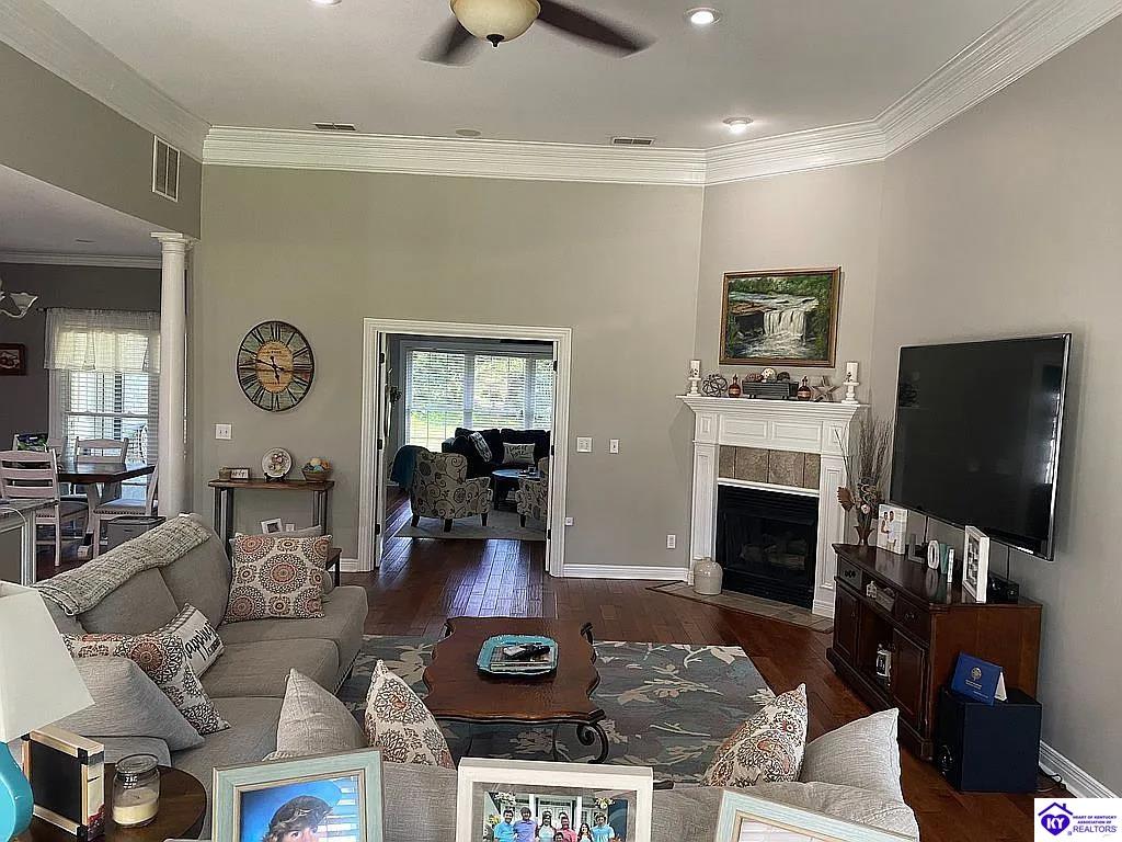 109 Hamshire Court Bardstown, KY 40004 #2