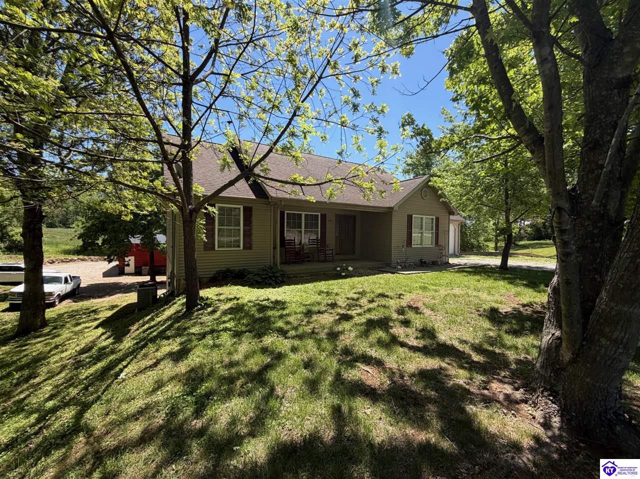 215 Foxboro Road