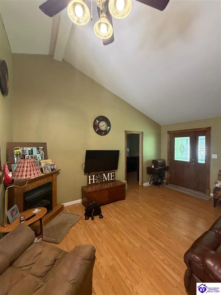 215 Foxboro Road