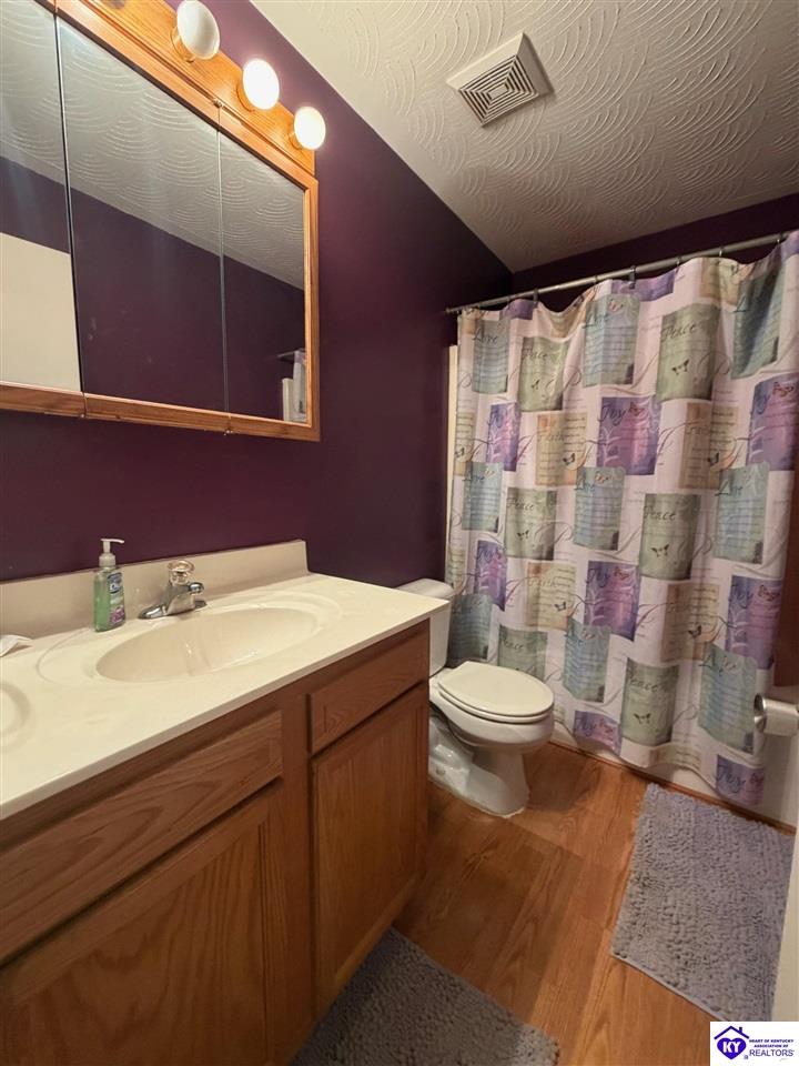 215 Foxboro Road