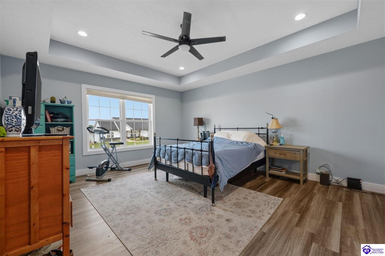 107 Seabiscuit Court Elizabethtown, KY 42701 #2