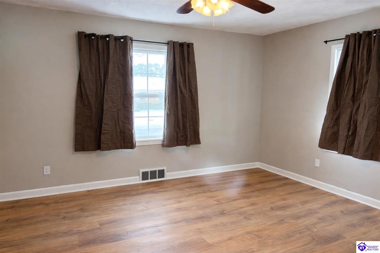 635 Margot Avenue Elizabethtown, KY 42701 #2
