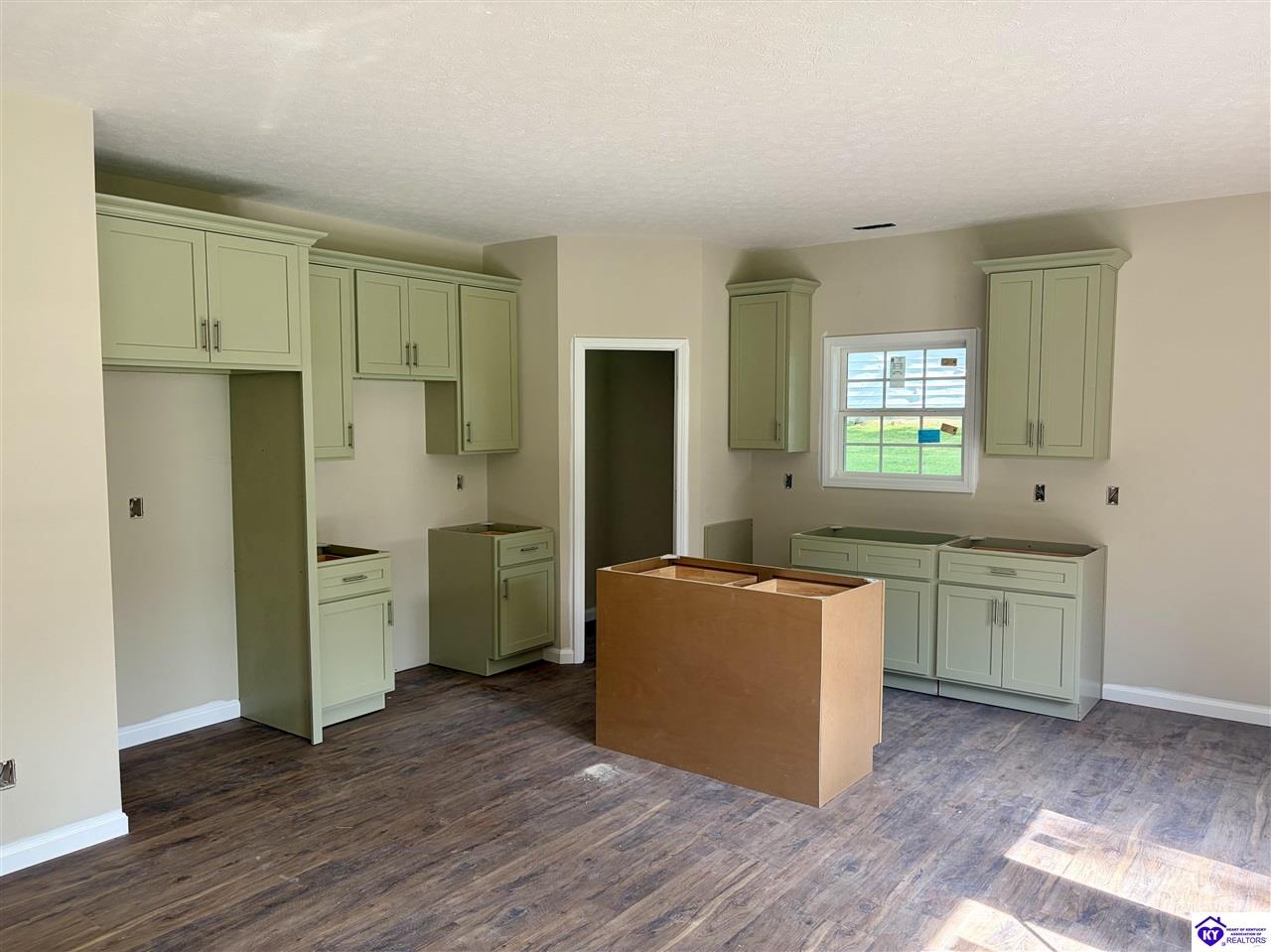 333 First Street Vine Grove, KY 40175 #1