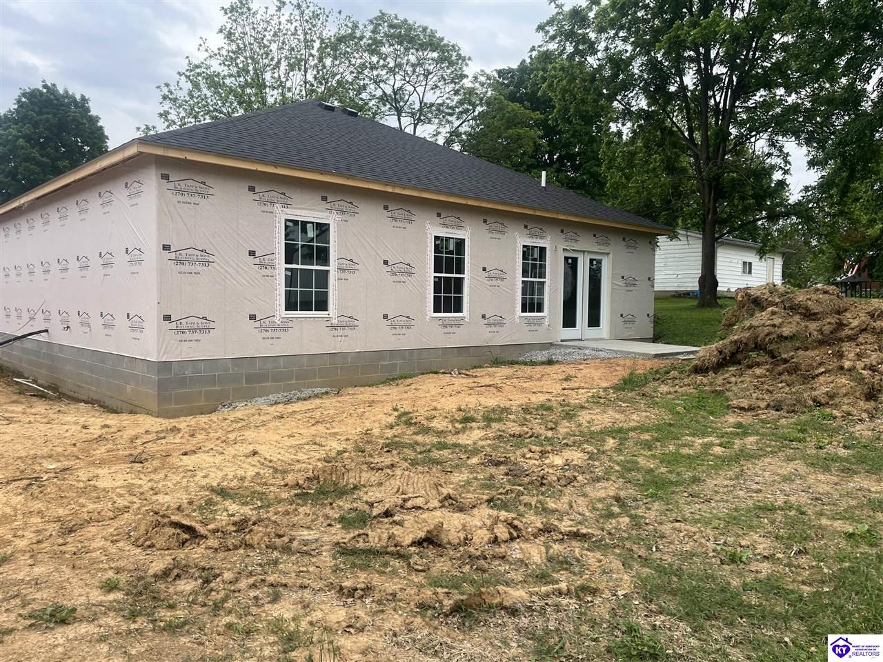333 First Street Vine Grove, KY 40175 #1