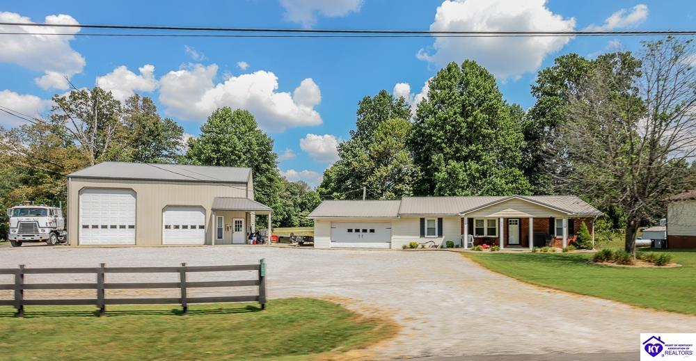 212 Greensburg RoadHodgenville,&nbsp;KY&nbsp;42748