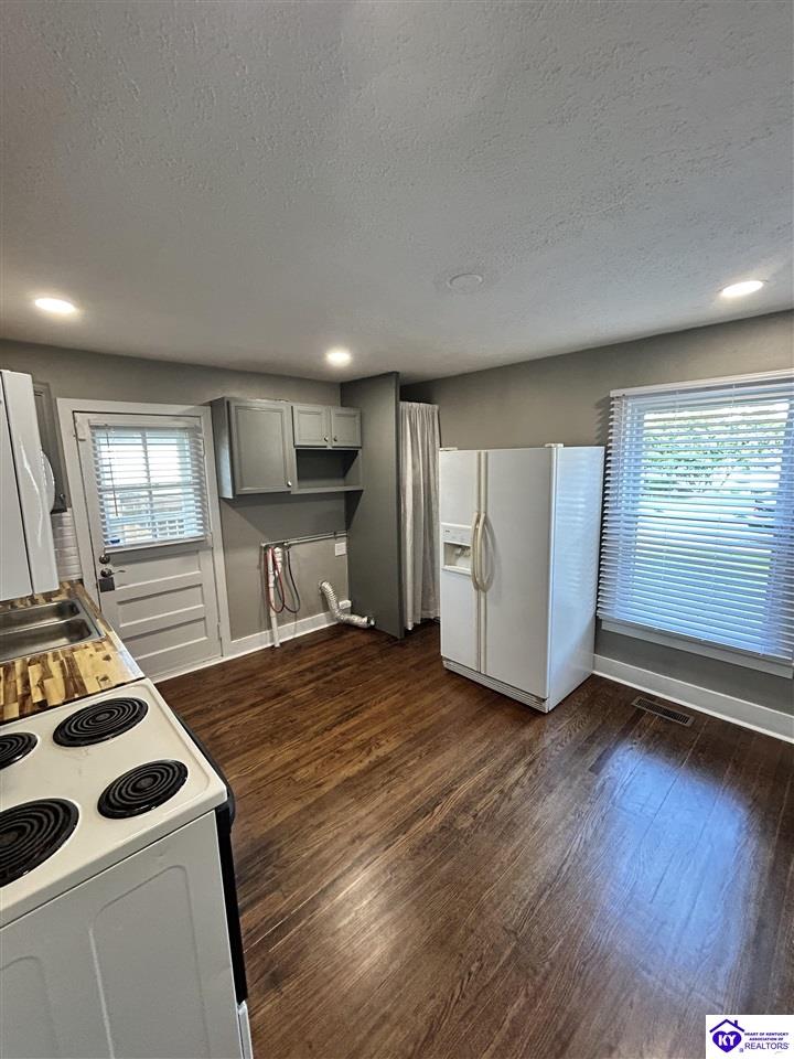 303 N Mantle Avenue Elizabethtown, KY 42701 #3