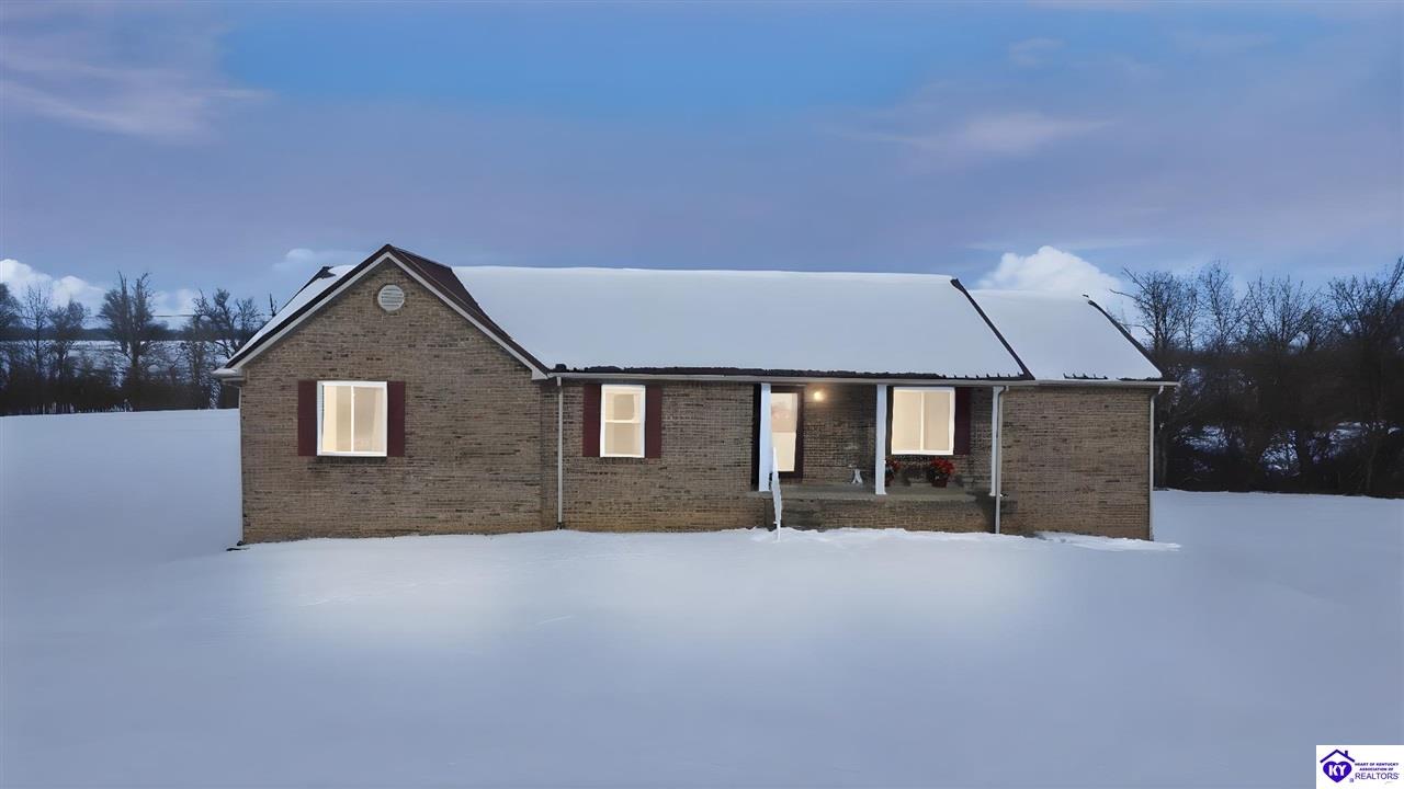 82 N Sunset Avenue Cecilia, KY 42724 #1