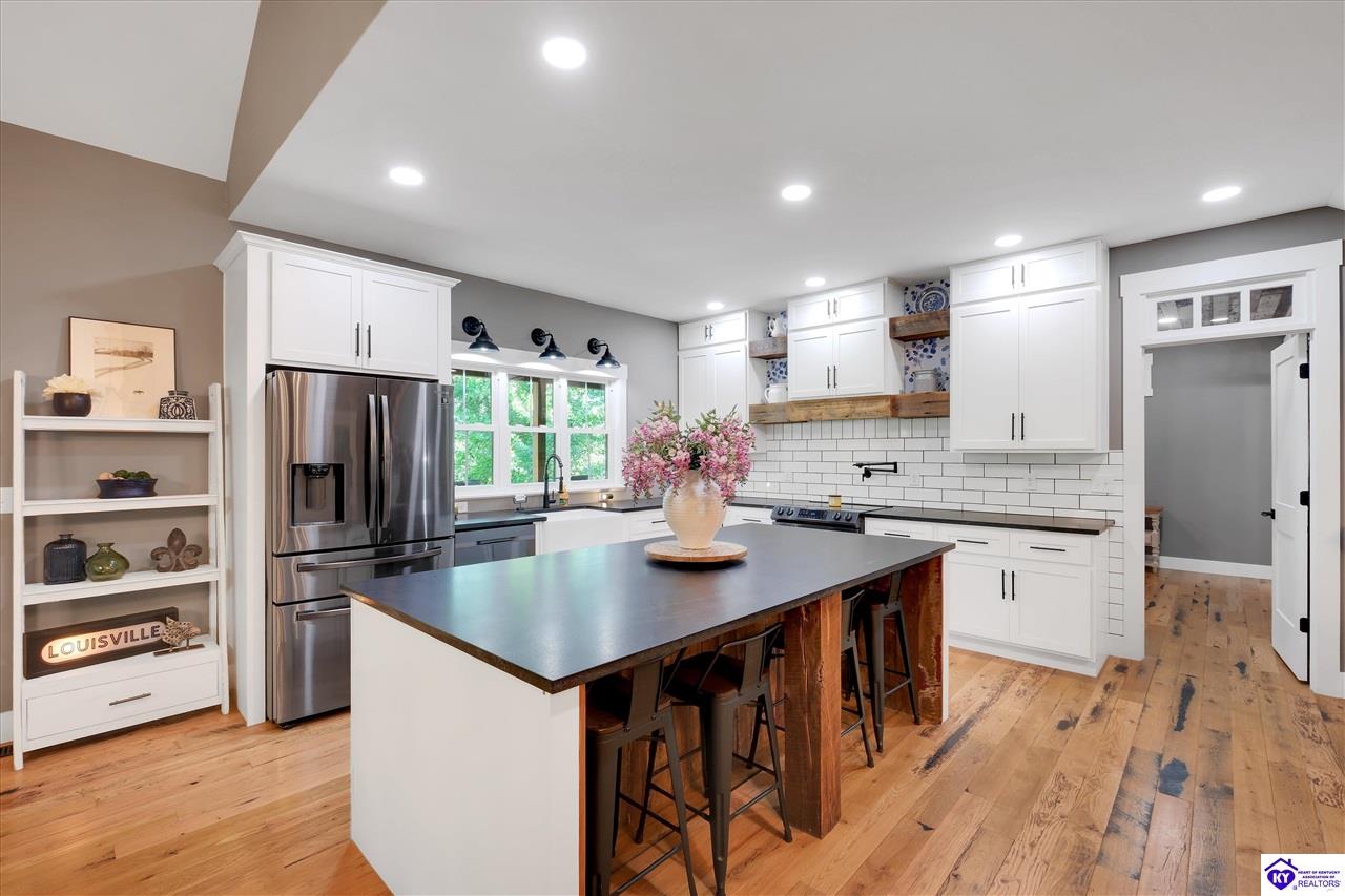 422 Lilac Lane Cub Run, KY 42729 #4
