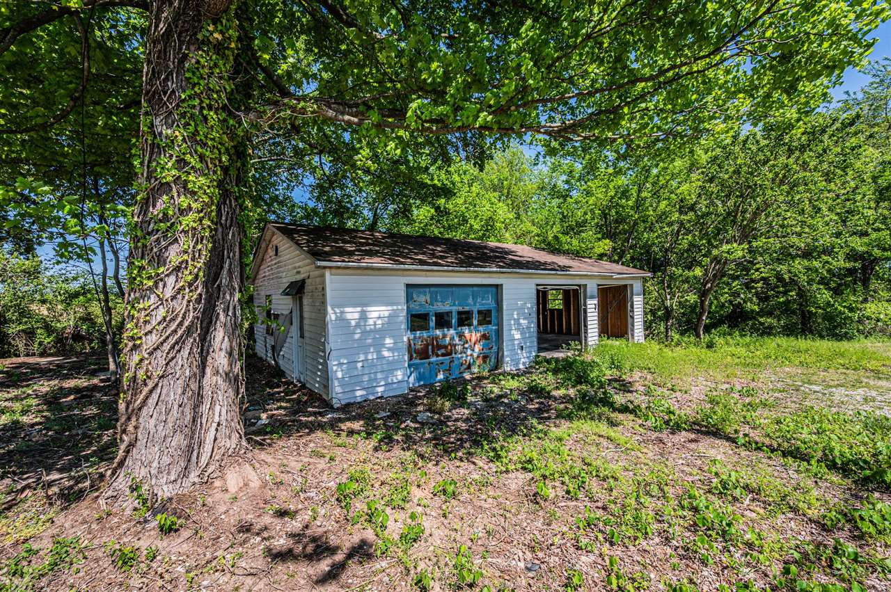 1110 Woodburn Allen Springs Road