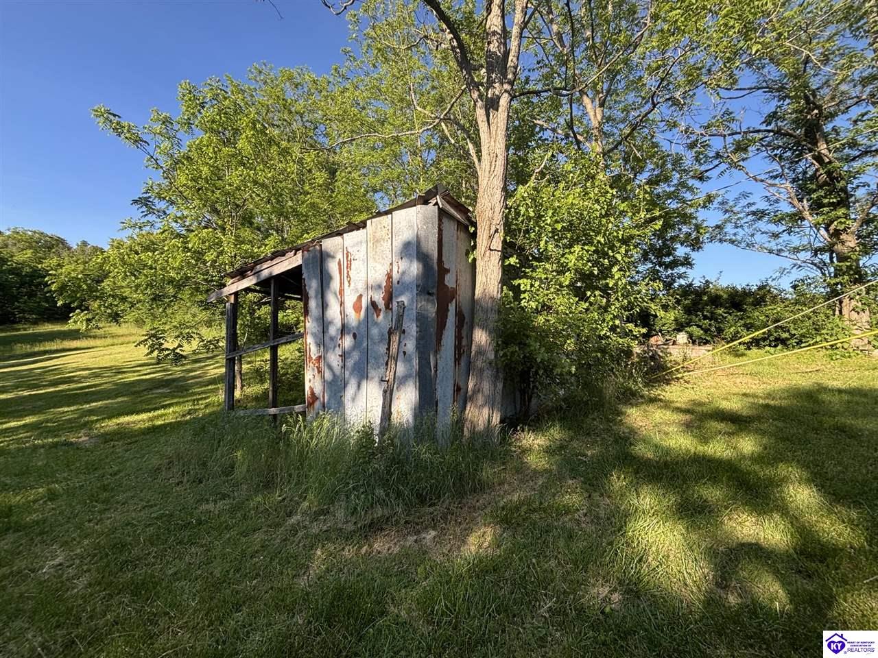 4574 Payneville Road Brandenburg, KY 40108 #4