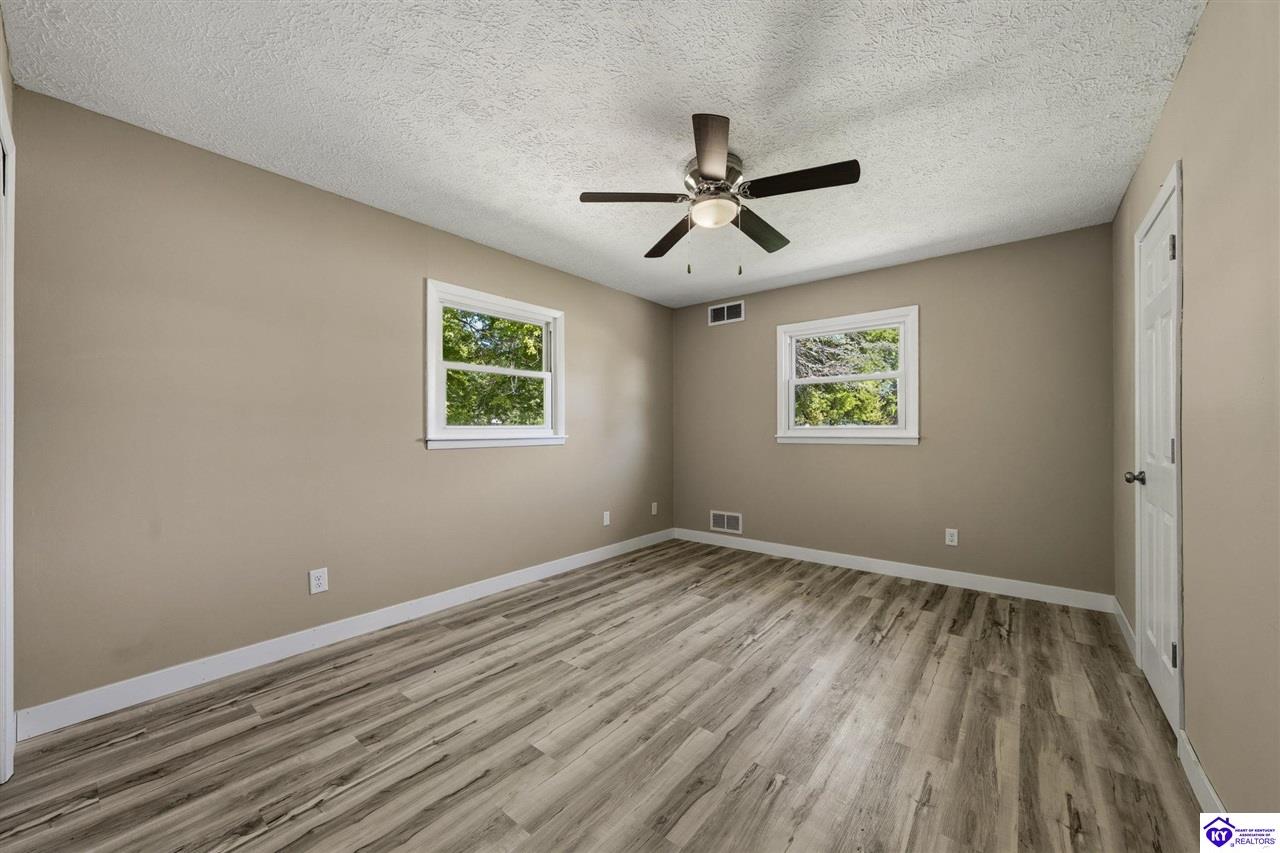 213 W French Street Elizabethtown, KY 42701 #2