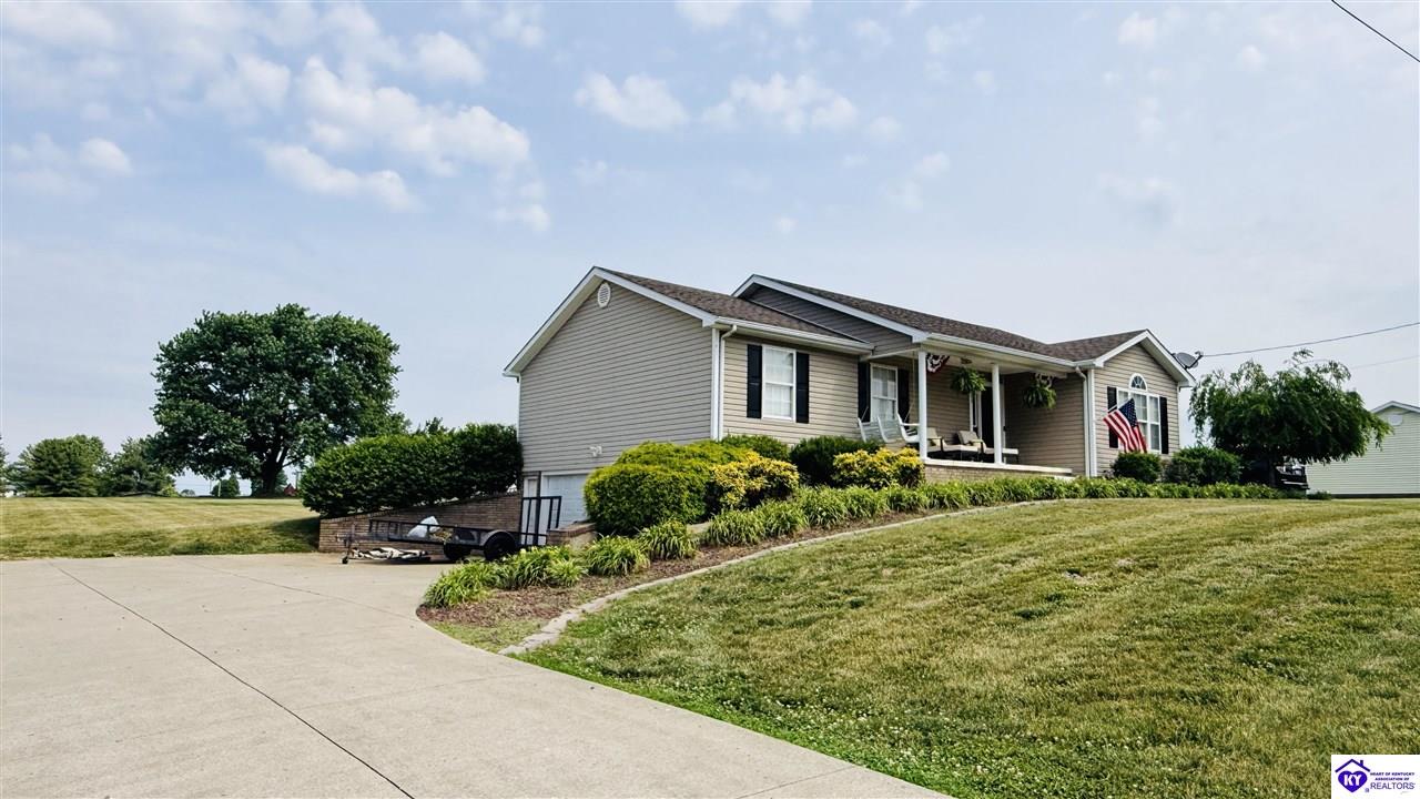 76 Chapel Cove Campbellsville, KY 42718 #1