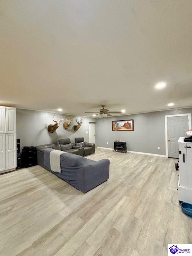 11597 Center Point Road Tompkinsville, KY 42167 #3