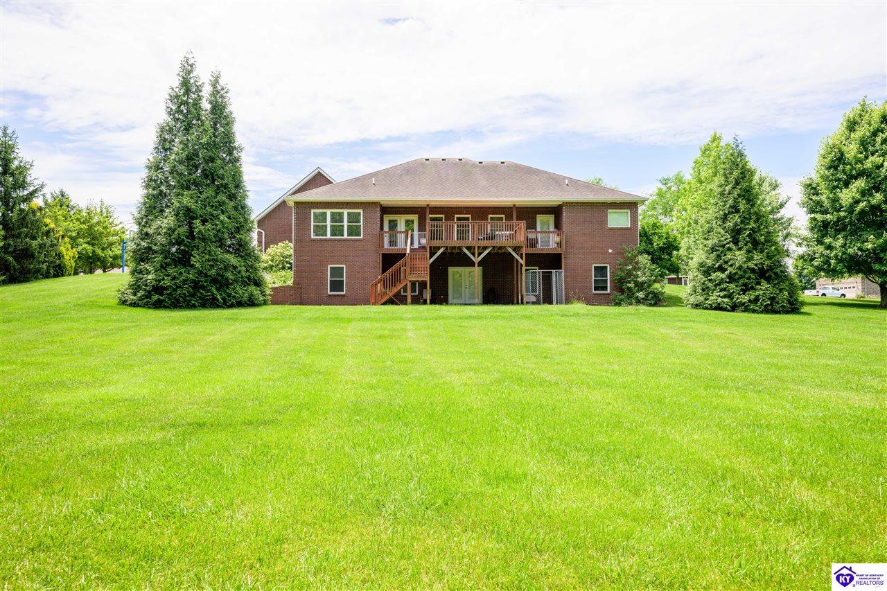 330 Stonebriar Drive Elizabethtown, KY 42701 #3