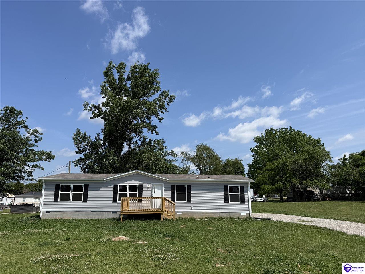 615 W High Street