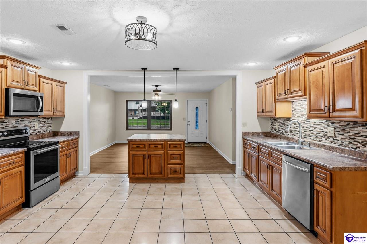 441 Seminole Road Radcliff, KY 40160 #2