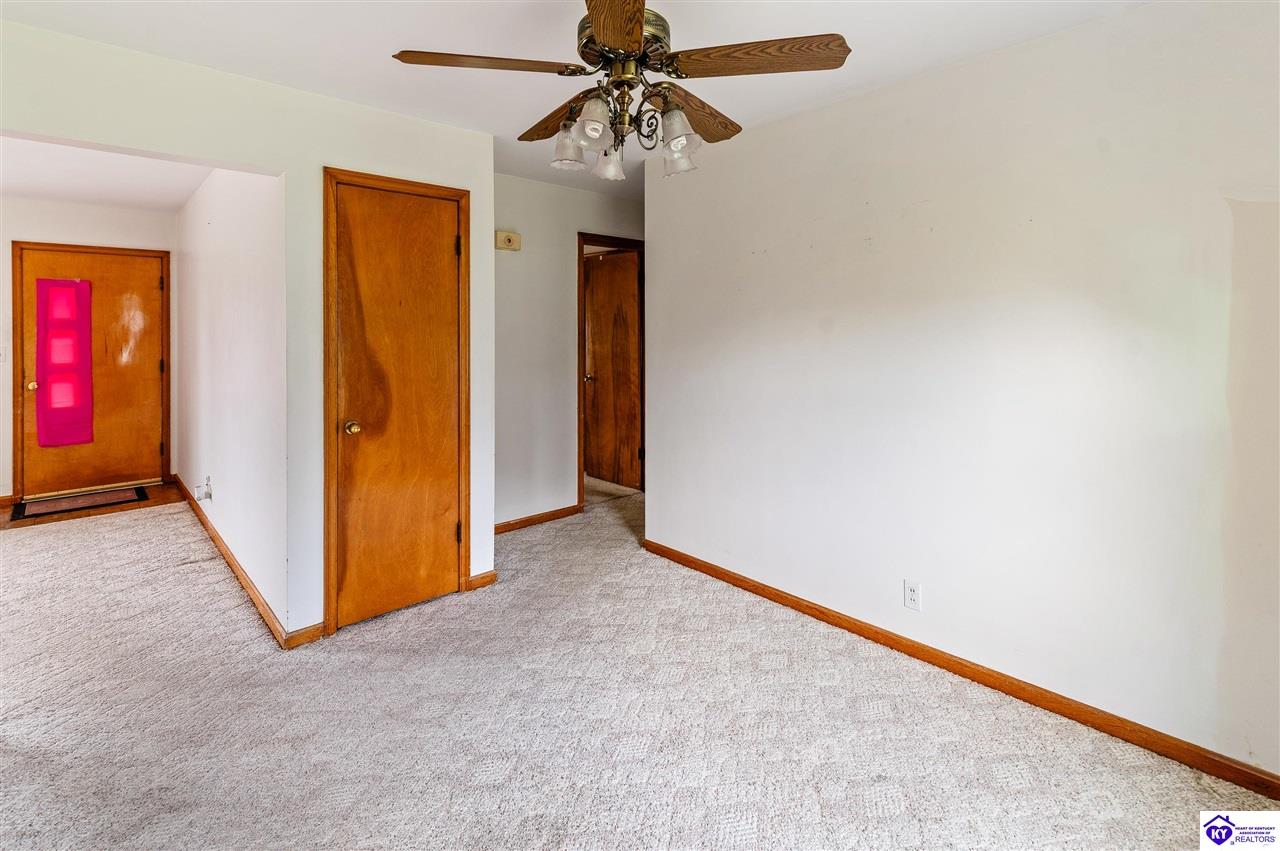 3616 Brendenwood Road Louisville, KY 40272 #4