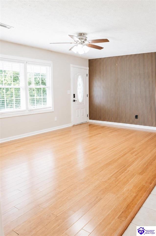 6423 Elizabethtown Road Leitchfield, KY 42754 #1
