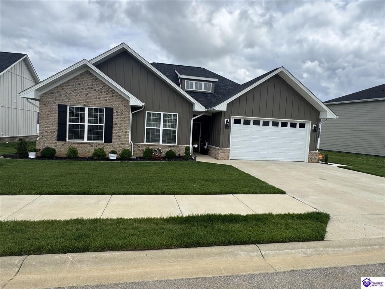 208 Gaston CircleElizabethtown,&nbsp;KY&nbsp;42701