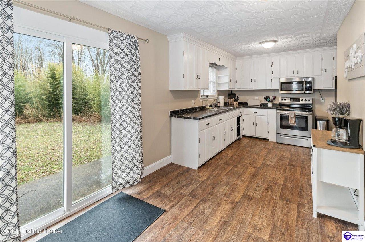 3625 New Shepherdsville Road Bardstown, KY 40004 #2