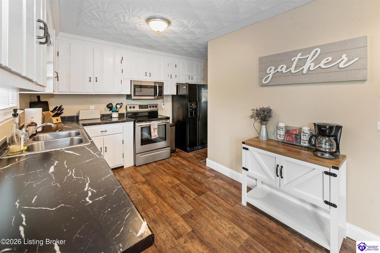 3625 New Shepherdsville Road Bardstown, KY 40004 #3