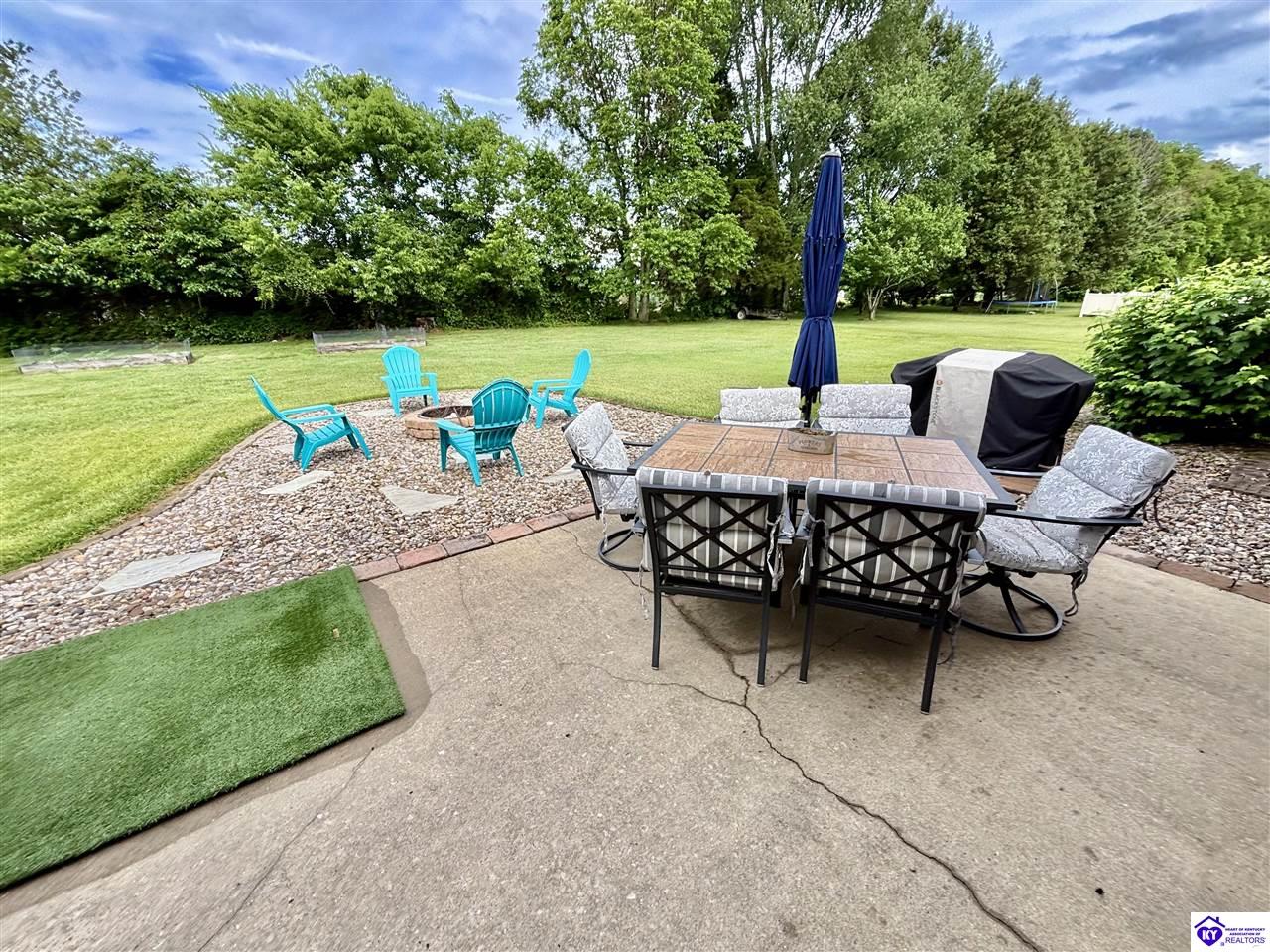 532 Cambridge Way Campbellsville, KY 42718 #4
