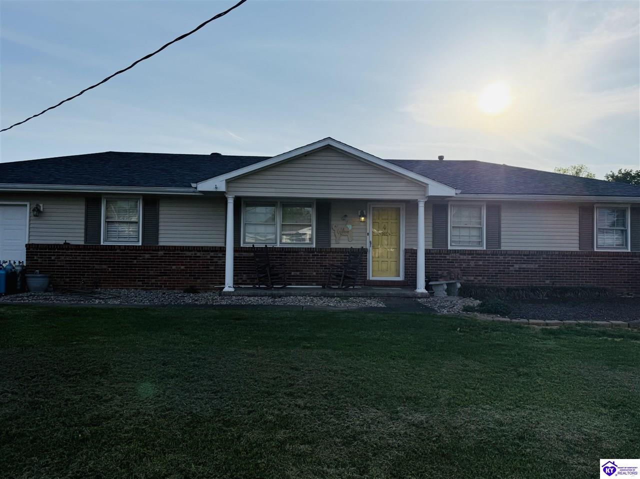 905 Gardenia DriveCampbellsville,&nbsp;KY&nbsp;42718